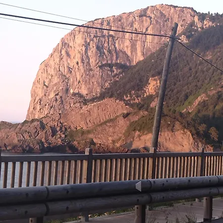 Mirando Al Mar, Itxas Gane * 엘란초베